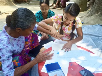 Sittwe NFI Distribution Photo 5
